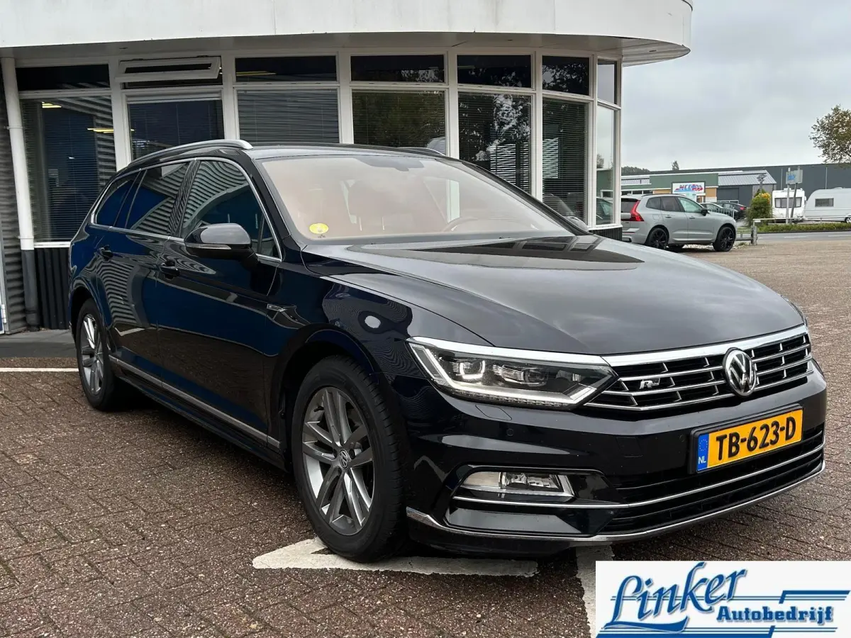 2.0 TDI Highline Business R-Line| Leder| Trekhaak|