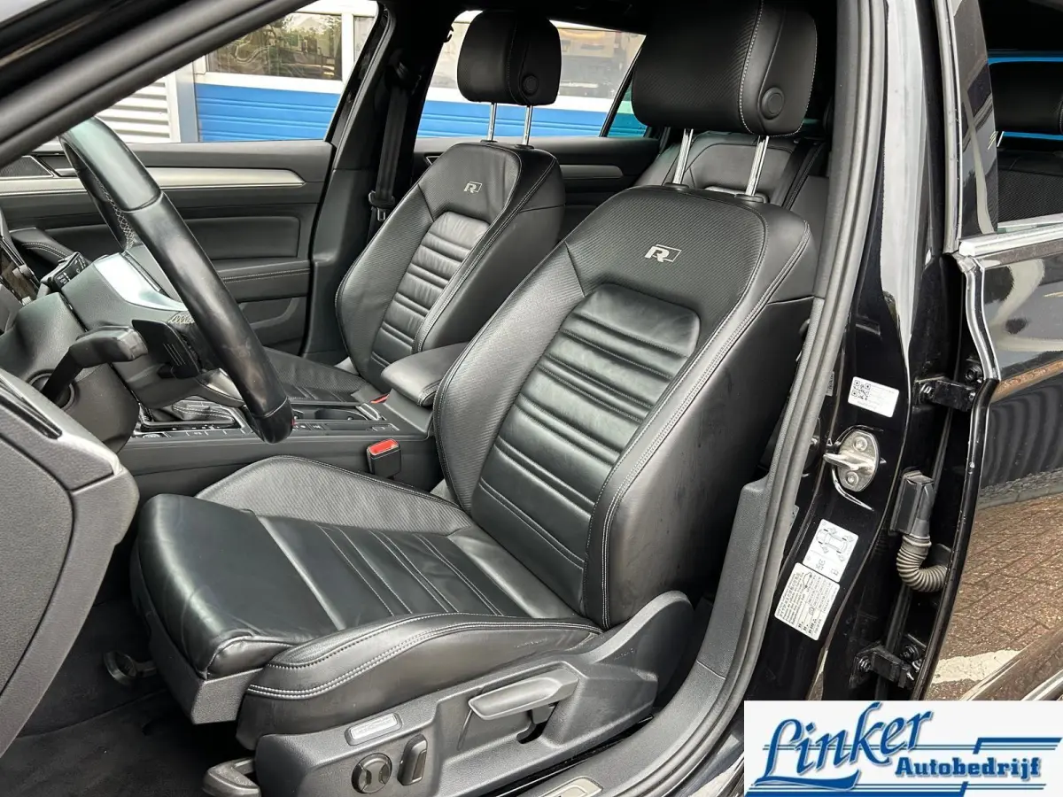 2.0 TDI Highline Business R-Line| Leder| Trekhaak|