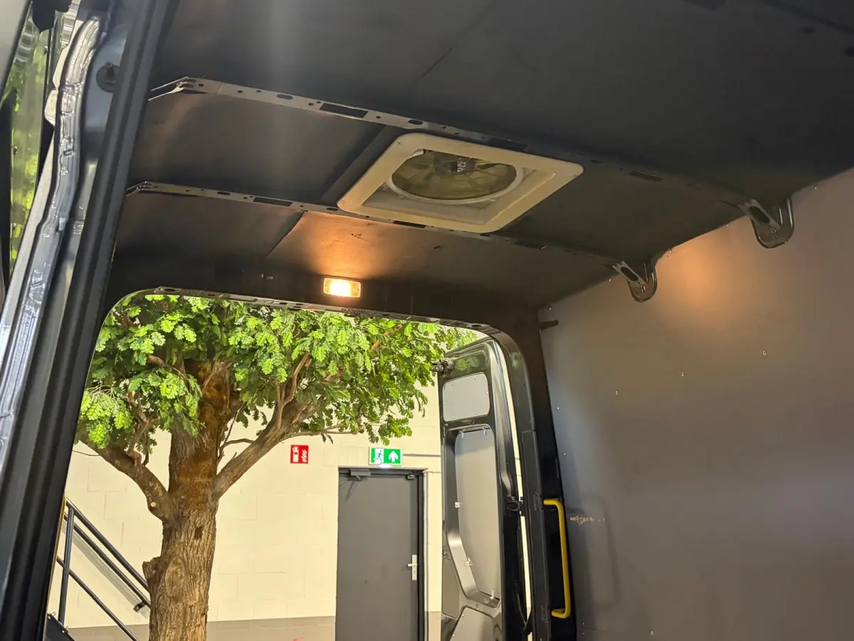 35 2.0 TDI L3H3 EURO VI 3-Zits | Camera | Airco | Dak ventilatie | Cruise |