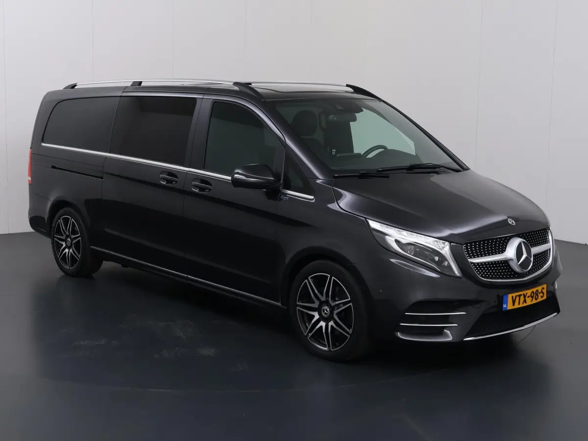 250d | L3 XL | AMG | DUBBELE CABINE | NAVIGATIE | PARKEERCAMERA | 5-ZITS | LEDEREN BEKLEDING | STOELVERWARMING | TREKHAAK | AMG | CERTIFIED