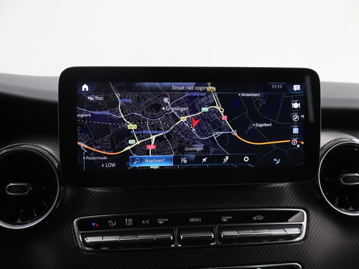 250d | L3 XL | AMG | DUBBELE CABINE | NAVIGATIE | PARKEERCAMERA | 5-ZITS | LEDEREN BEKLEDING | STOELVERWARMING | TREKHAAK | AMG | CERTIFIED