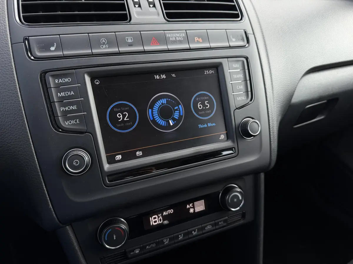 1.0 Bluemotion 2016 / Navi / Clima / PDC
