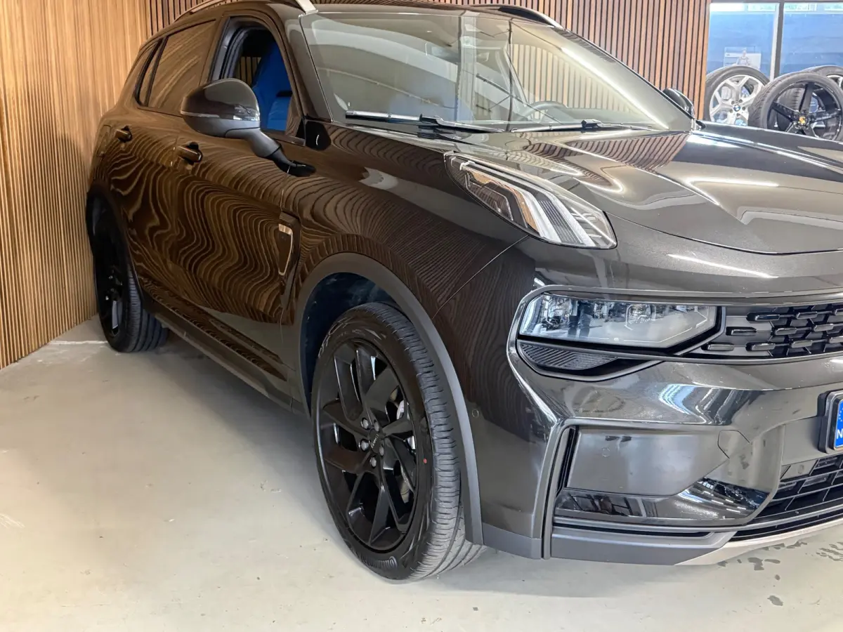1.5 - Black line - Autotrust