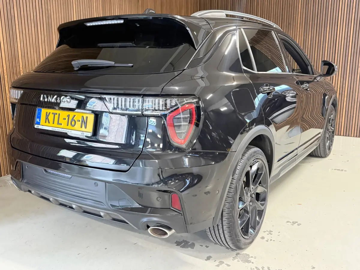 1.5 - Black line - Autotrust