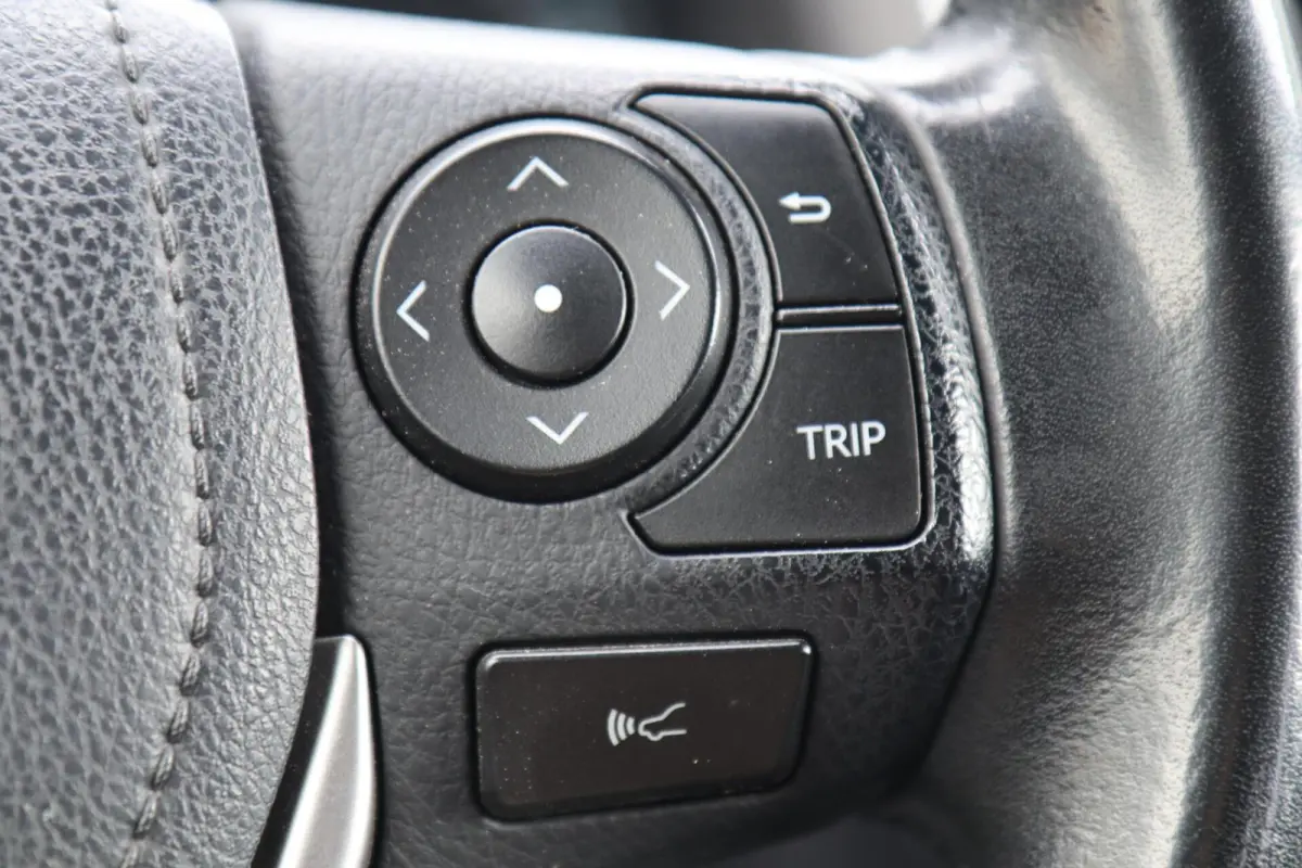 HYBRID AWD EXECUTIVE 🚙 | Camera 📸 | JBL 🔊 | LEDER | ACC 🚗 | TREKHAAK 🔗 | TOYOTA GARANTIE MOGELIJK ⭐
