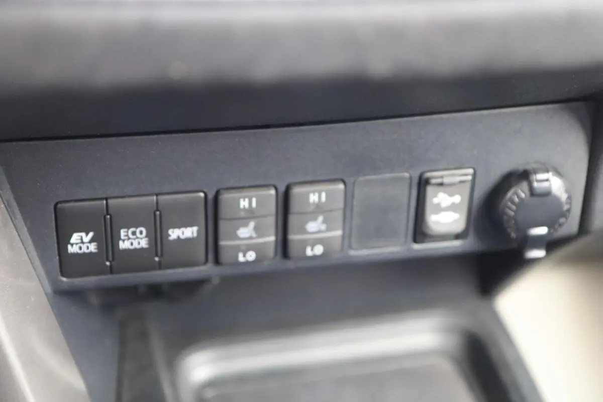 HYBRID AWD EXECUTIVE 🚙 | Camera 📸 | JBL 🔊 | LEDER | ACC 🚗 | TREKHAAK 🔗 | TOYOTA GARANTIE MOGELIJK ⭐