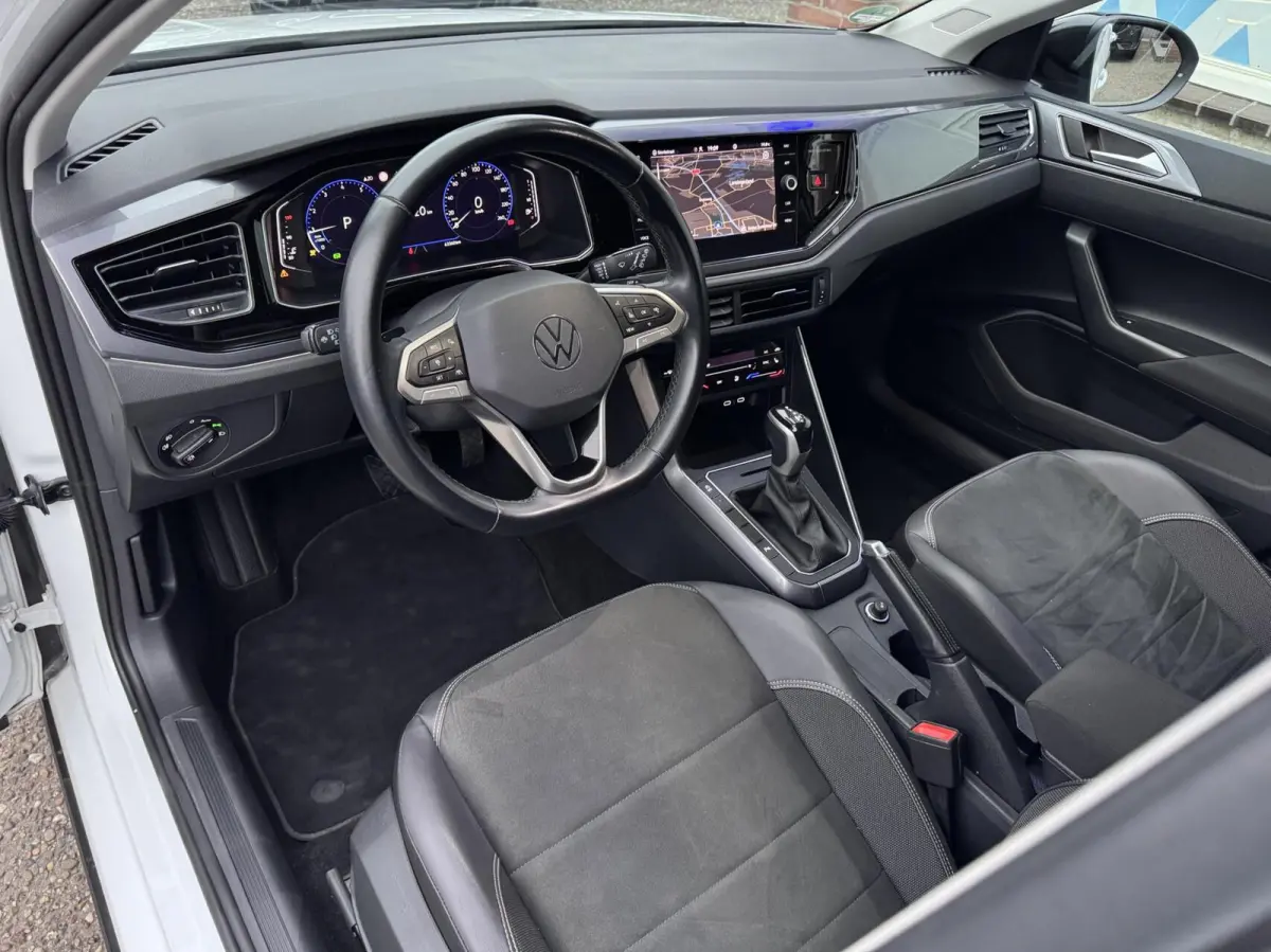 1.0 TSI DSG ACC Alcantara IQ Light LaneAssist CameraStlvw Garantie