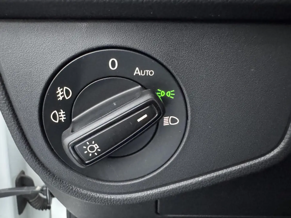 1.0 TSI DSG ACC Alcantara IQ Light LaneAssist CameraStlvw Garantie