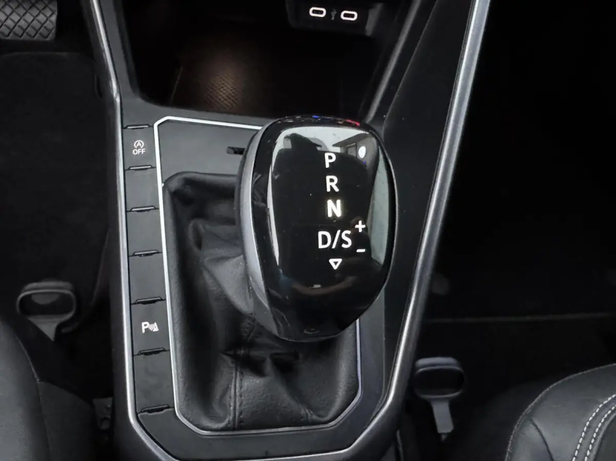 1.0 TSI DSG ACC Alcantara IQ Light LaneAssist CameraStlvw Garantie