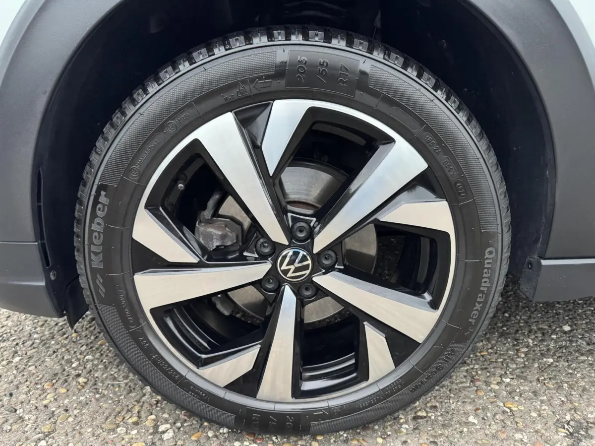 1.0 TSI DSG ACC Alcantara IQ Light LaneAssist CameraStlvw Garantie