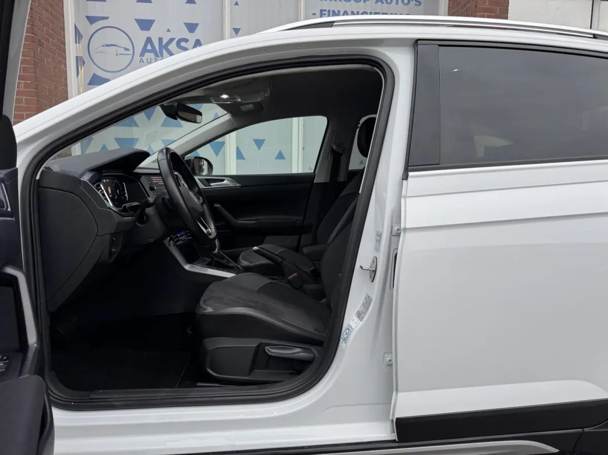 1.0 TSI DSG ACC Alcantara IQ Light LaneAssist CameraStlvw Garantie
