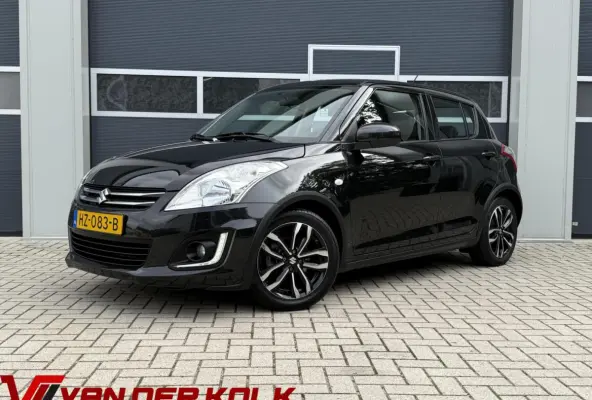 1.2 Style EASSS | Alcantara/Leder | Cruise | Airco | LED | Trekhaak