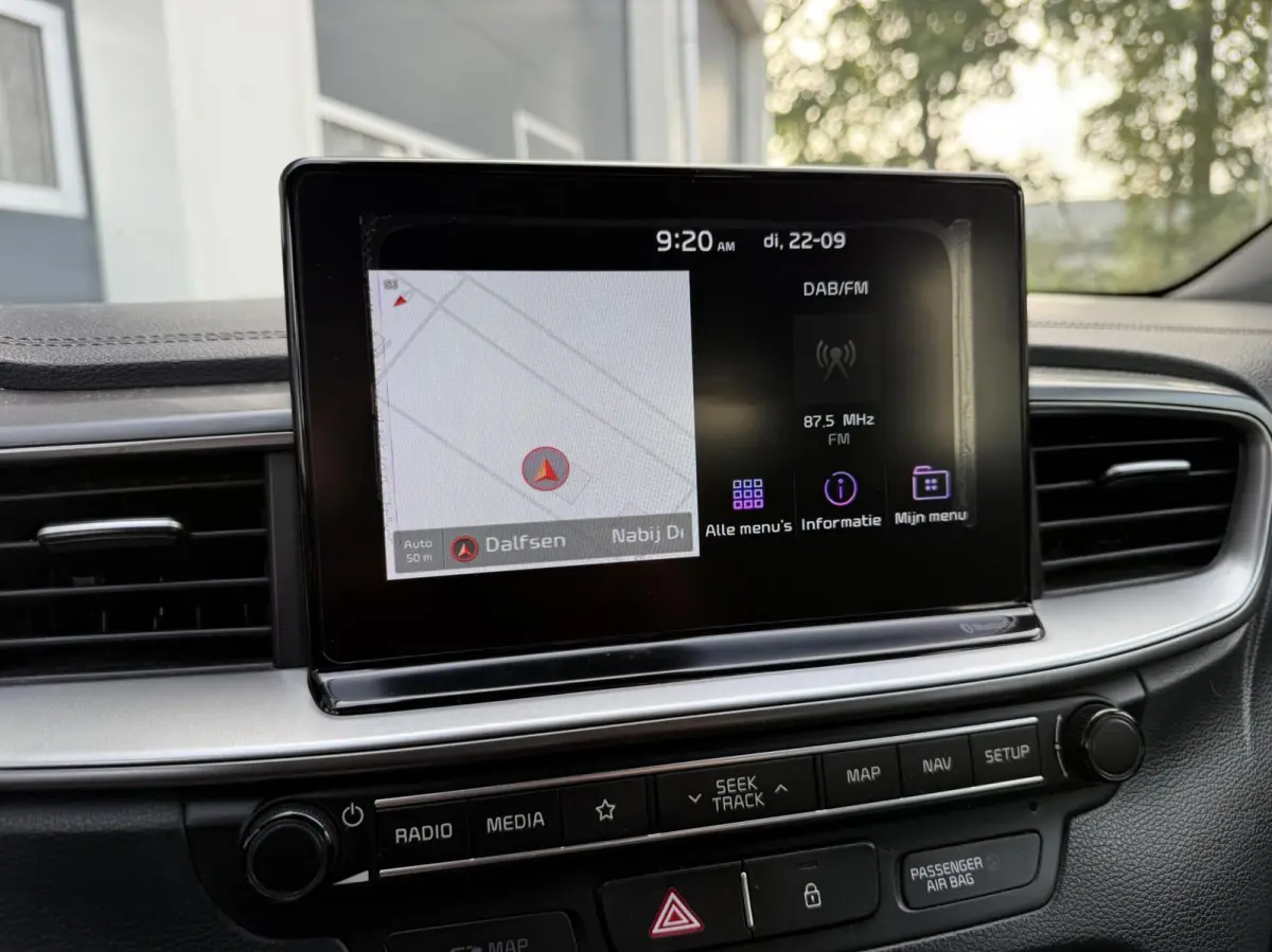 1.0 T-GDi DynamicLine | Camera | Carplay | Navigatie | Cruise | Climate | DAB