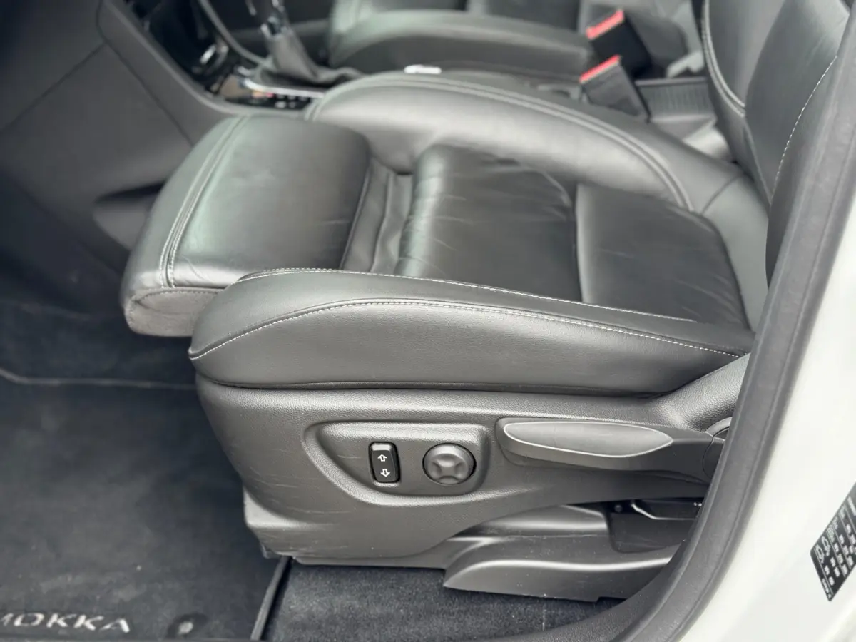 1.4 Turbo Innovation 2016 AUT NAVI CLIMA NAP!