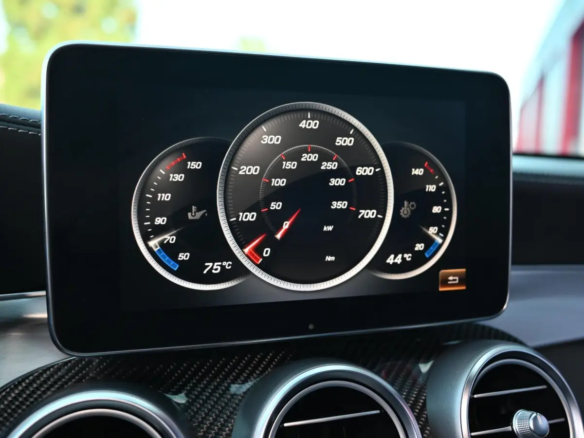 C63 S AMG 510PK V8 Bi-Turbo | Pano | Kuip - Schaalstoelen| XX-583-X | Burmester | Cruisecontrol | Navi | Led | Nieuwstaat | IWC | Memory | Stoelverwarming | Camera | F1 Flippers | Parfumerin
