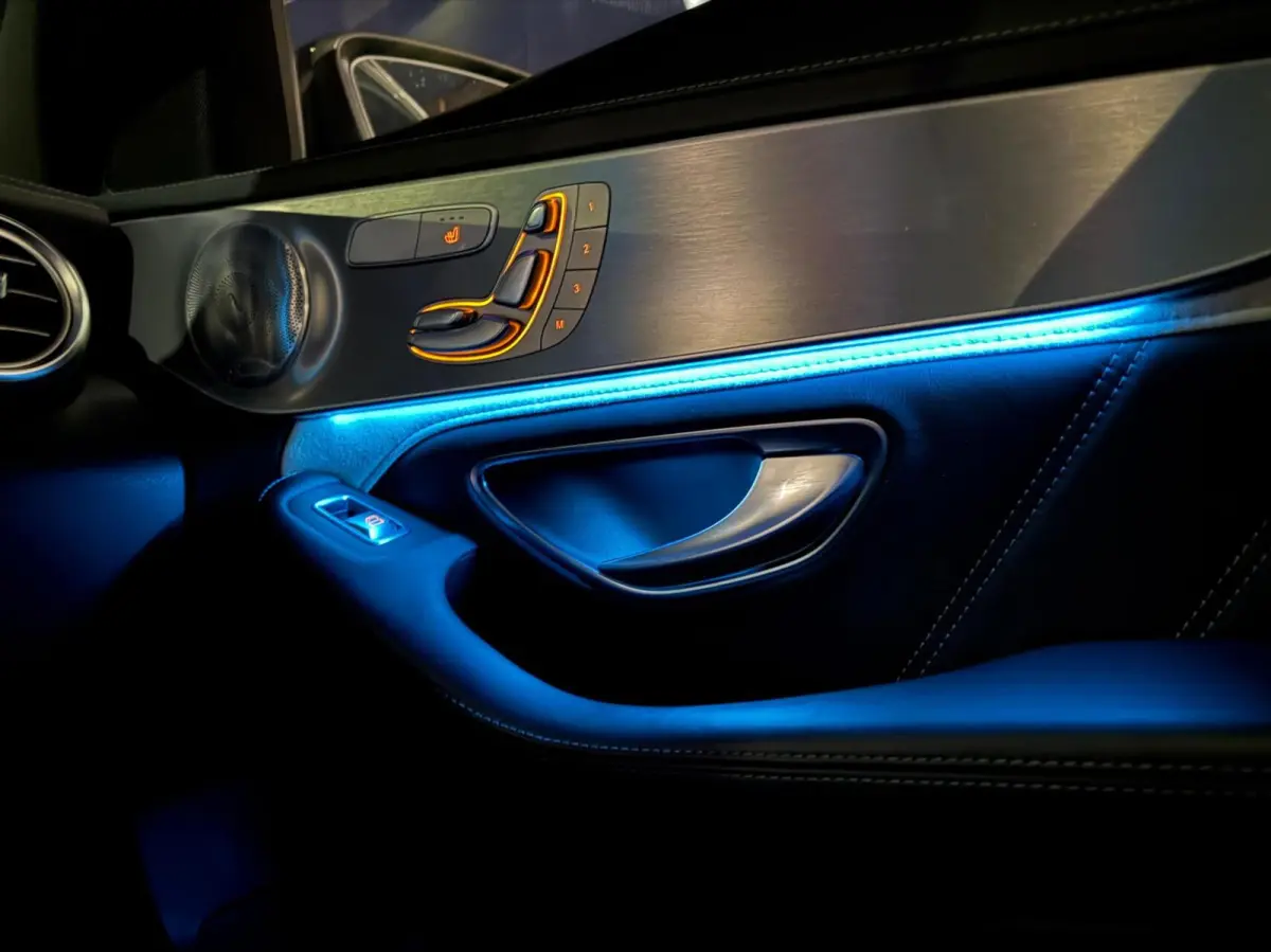 C63 S AMG 510PK V8 Bi-Turbo | Pano | Kuip - Schaalstoelen| XX-583-X | Burmester | Cruisecontrol | Navi | Led | Nieuwstaat | IWC | Memory | Stoelverwarming | Camera | F1 Flippers | Parfumerin