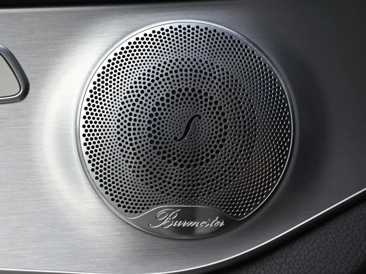 C63 S AMG 510PK V8 Bi-Turbo | Pano | Kuip - Schaalstoelen| XX-583-X | Burmester | Cruisecontrol | Navi | Led | Nieuwstaat | IWC | Memory | Stoelverwarming | Camera | F1 Flippers | Parfumerin