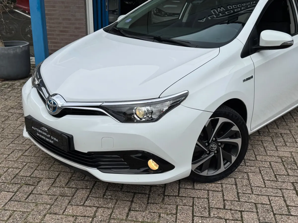 1.8 Hybrid Active AUT NAVI NAP!