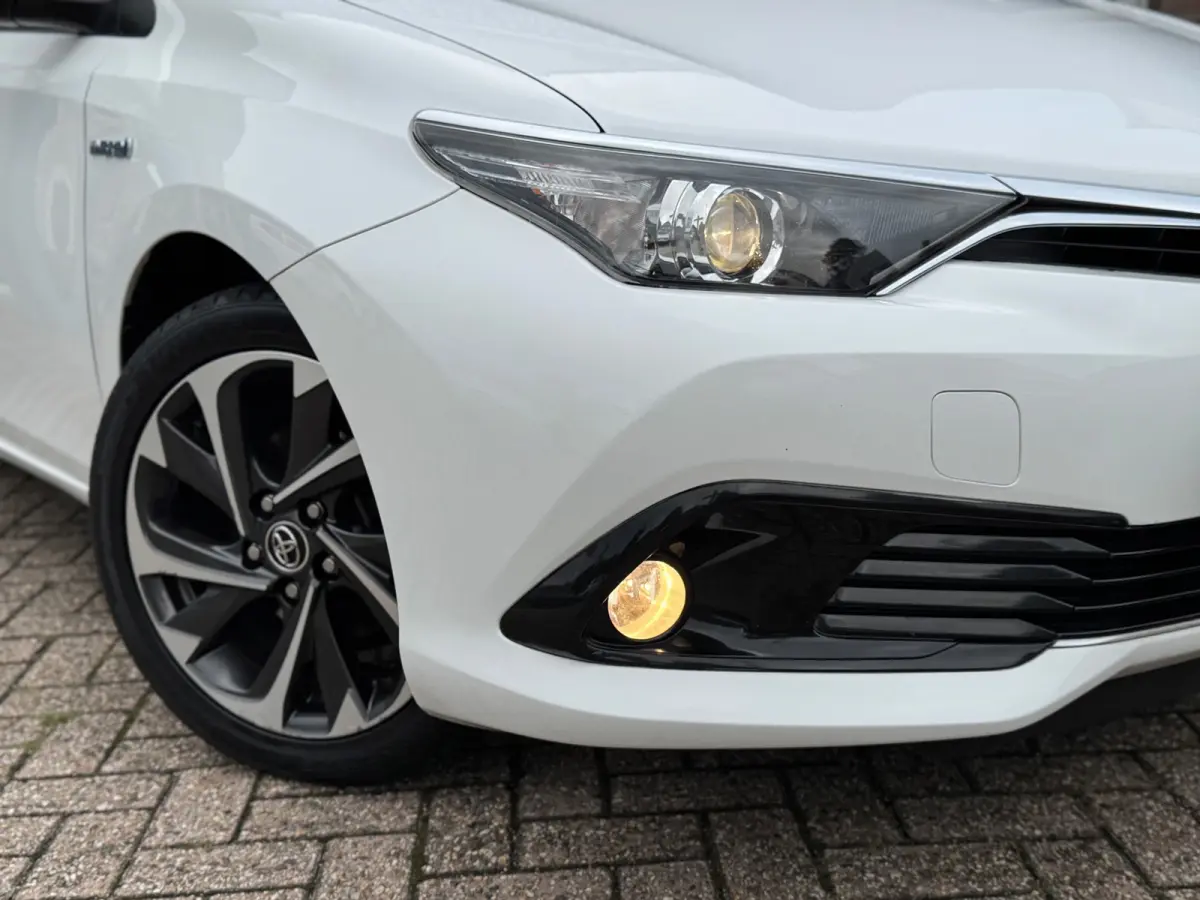 1.8 Hybrid Active AUT NAVI NAP!