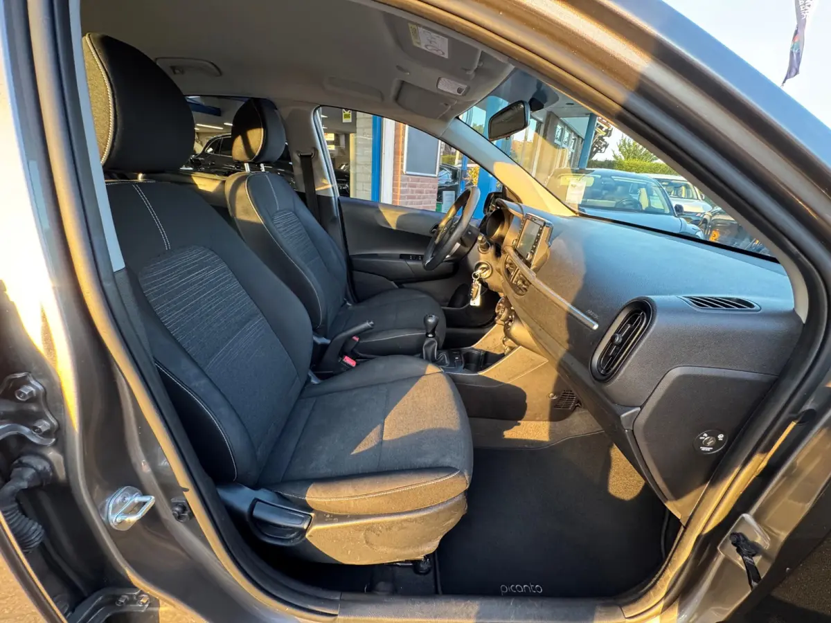 1.0 MPi ComfortPlusLine 2019 CARPLAY CARPLAY NAP
