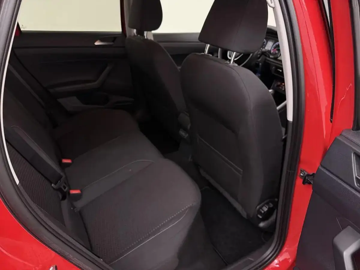 1.0 TSI DSG Carplay ACC PDC Navi NAP