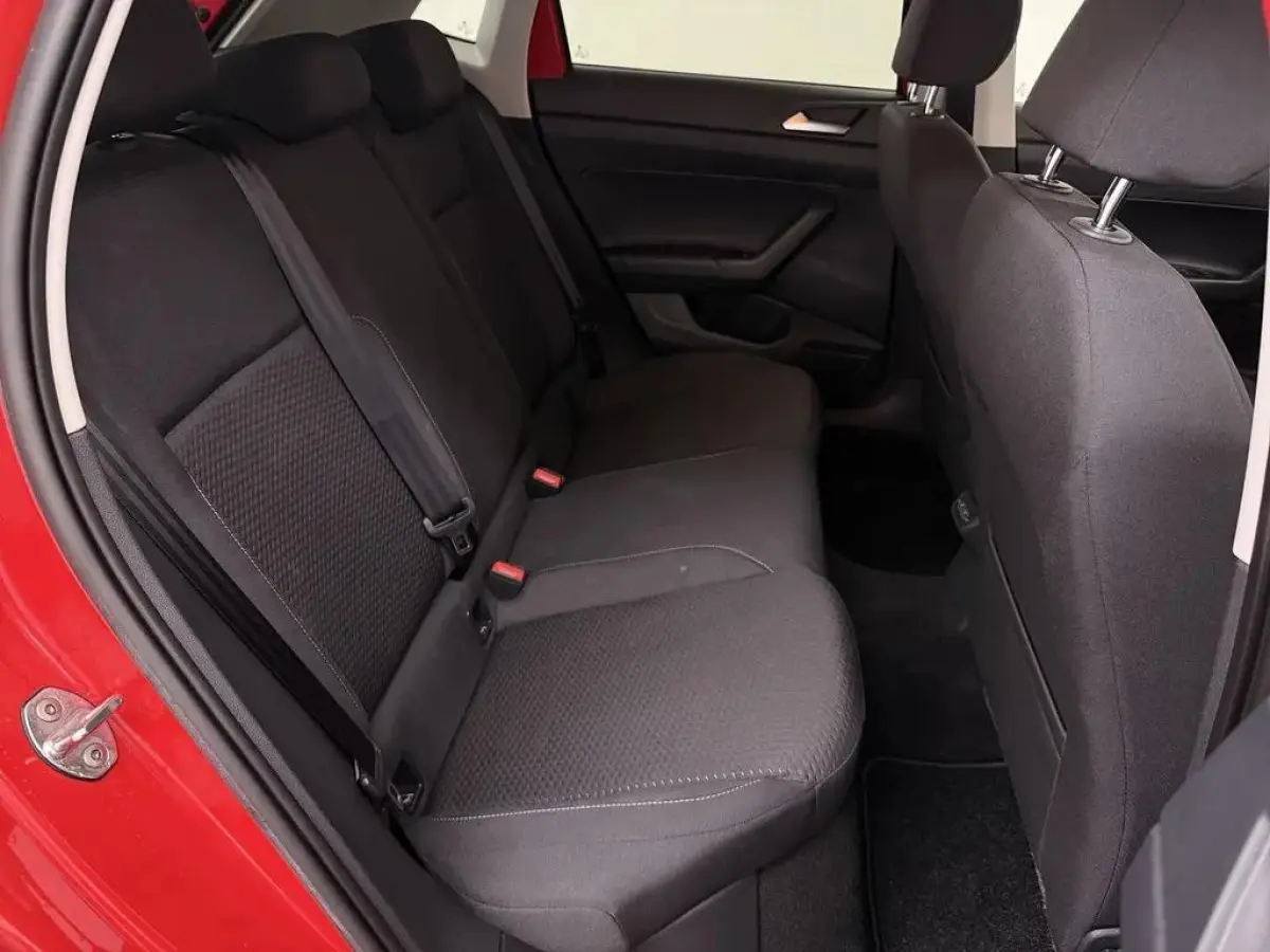1.0 TSI DSG Carplay ACC PDC Navi NAP