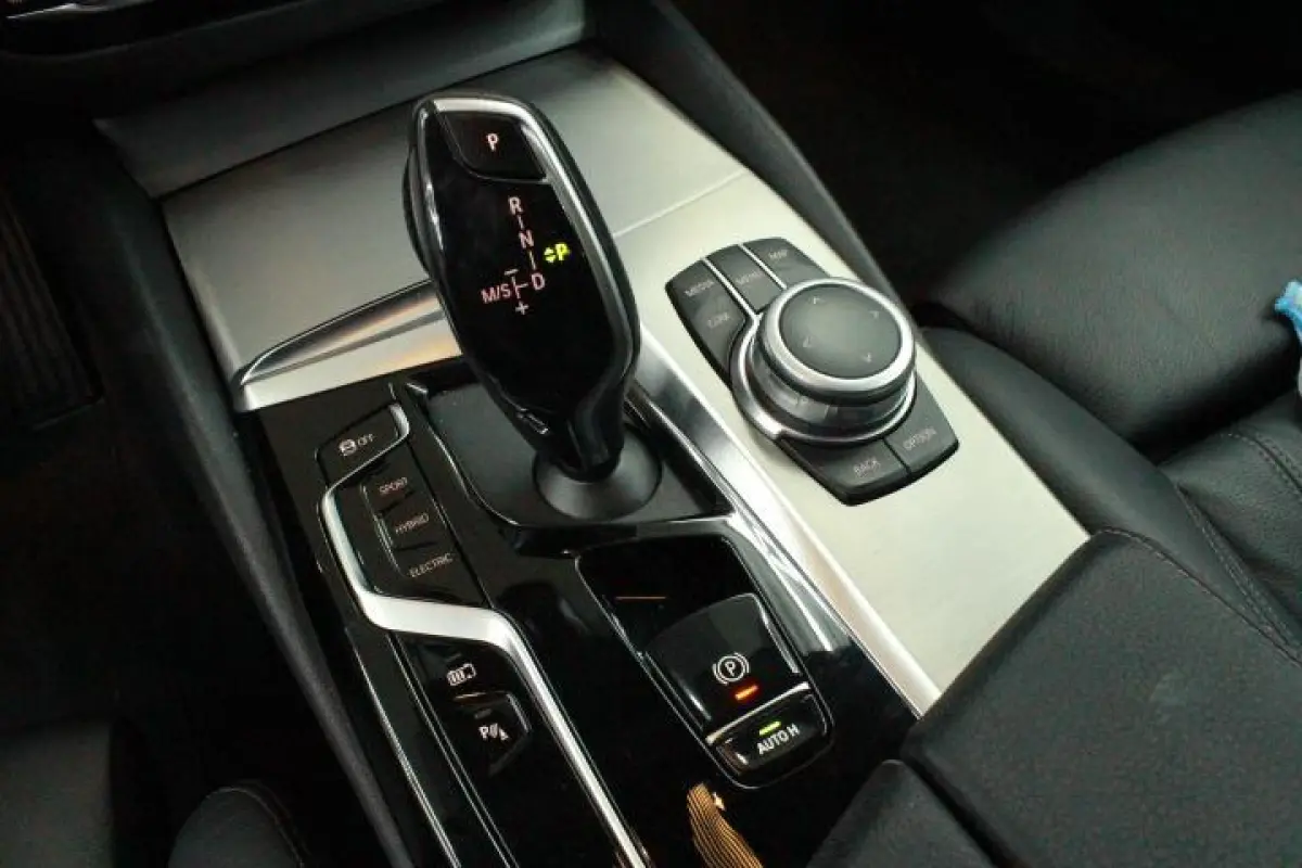 530e xDrive High Executive