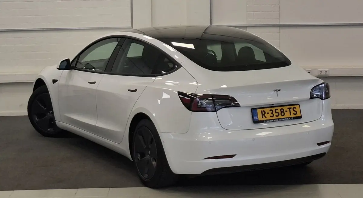 Standard RWD Plus 60 kWh SOH 86% Faceflift