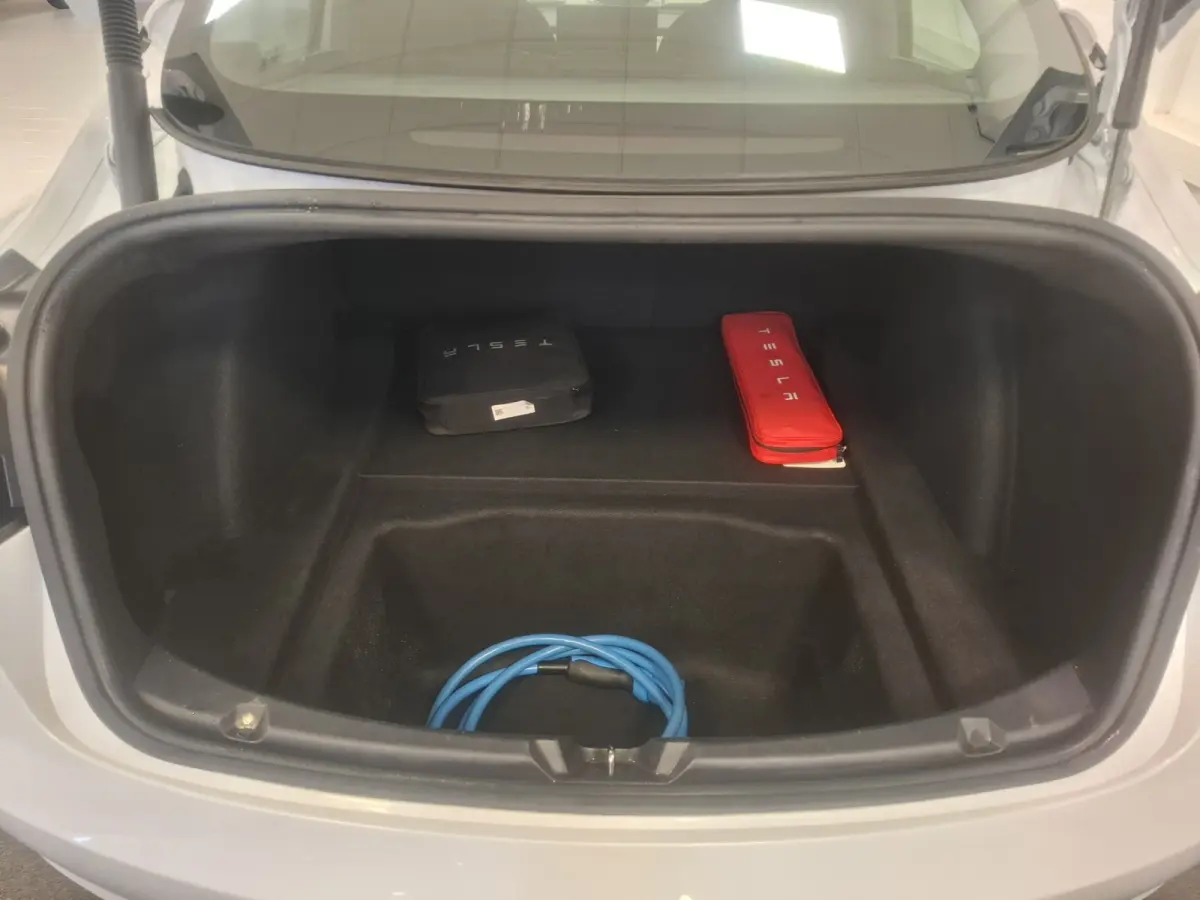 Standard RWD Plus 60 kWh SOH 86% Faceflift