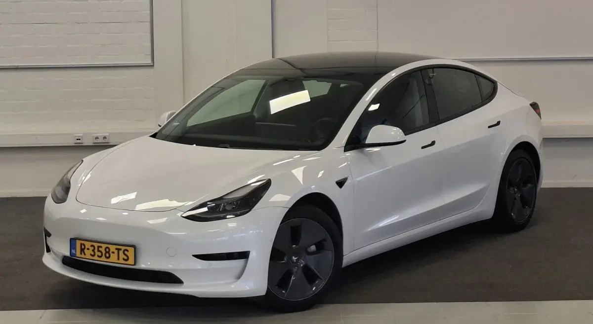 Standard RWD Plus 60 kWh SOH 86% Faceflift