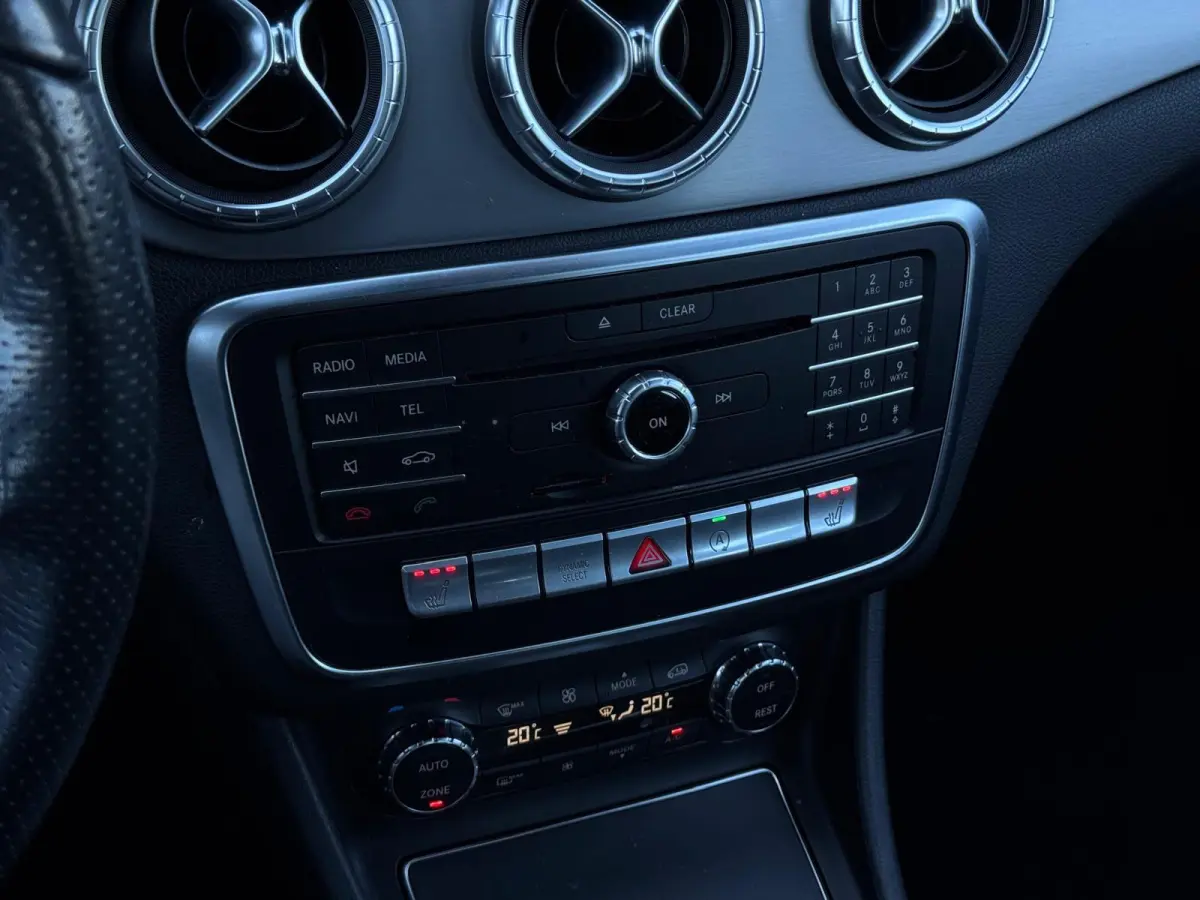 180 AMG Night NAVI|LEDER|LED|SPORTVELGEN|CR CONTROL