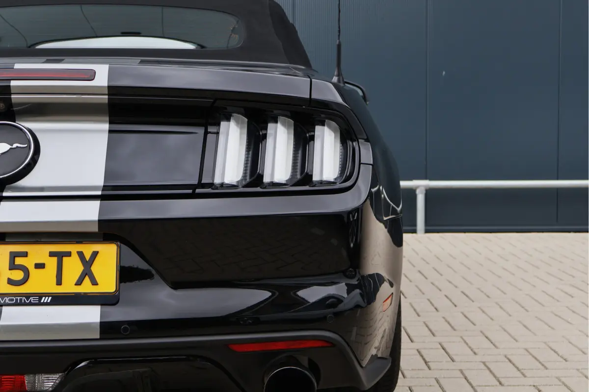 2.3 EcoBoost EU Model | Leer | K&N Intake | MagnaFlow Sportuitlaat | Stoelverwarming / ventilatie | Camera | Keyless