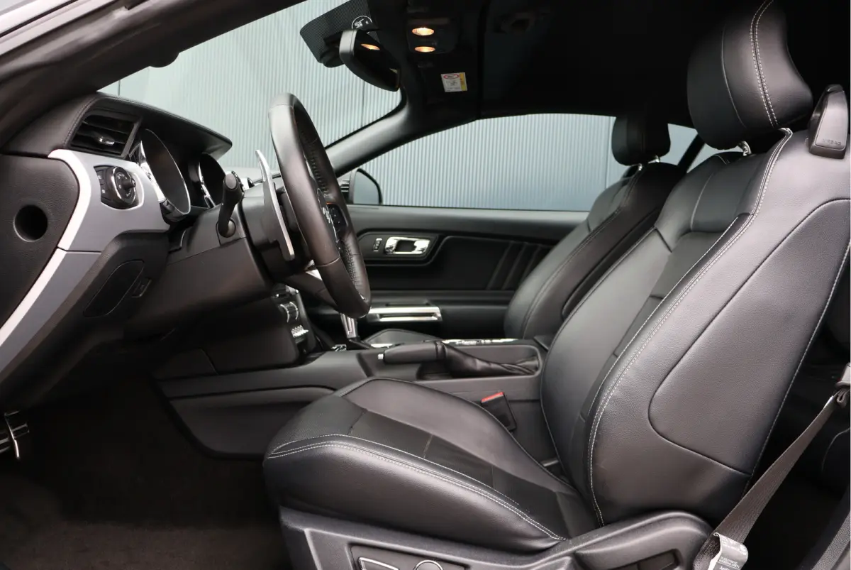 2.3 EcoBoost EU Model | Leer | K&N Intake | MagnaFlow Sportuitlaat | Stoelverwarming / ventilatie | Camera | Keyless