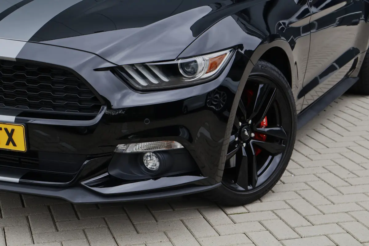 2.3 EcoBoost EU Model | Leer | K&N Intake | MagnaFlow Sportuitlaat | Stoelverwarming / ventilatie | Camera | Keyless