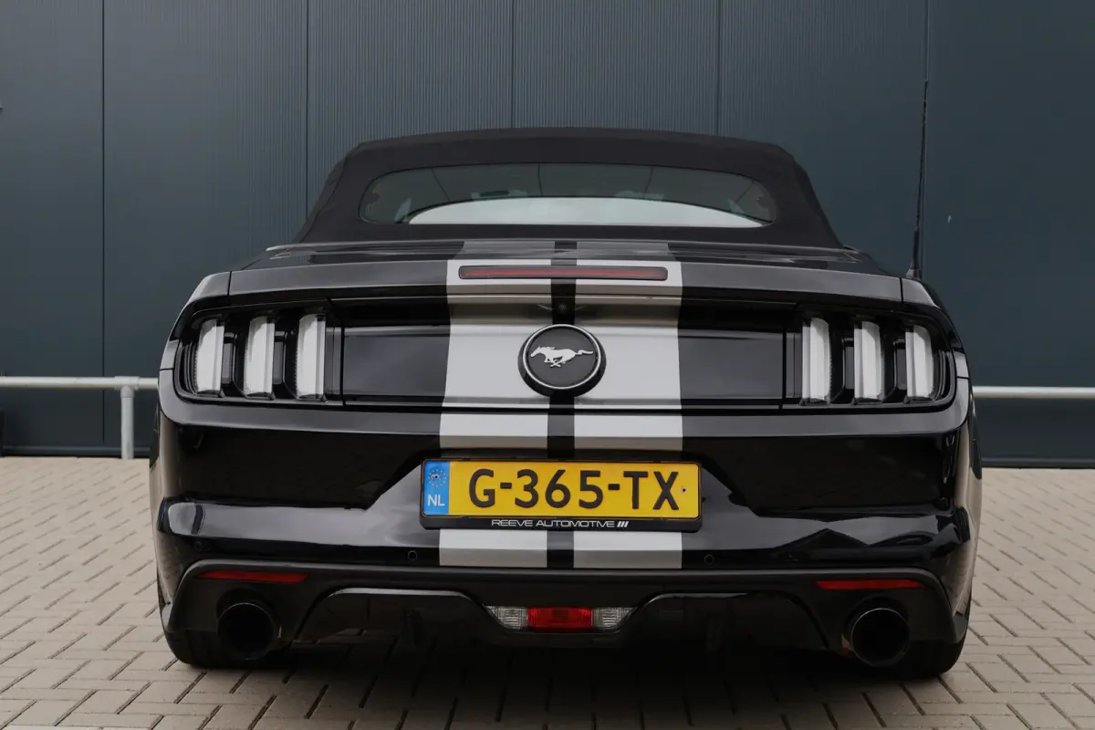 2.3 EcoBoost EU Model | Leer | K&N Intake | MagnaFlow Sportuitlaat | Stoelverwarming / ventilatie | Camera | Keyless
