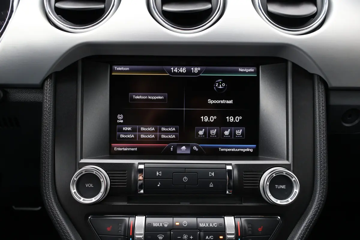 2.3 EcoBoost EU Model | Leer | K&N Intake | MagnaFlow Sportuitlaat | Stoelverwarming / ventilatie | Camera | Keyless
