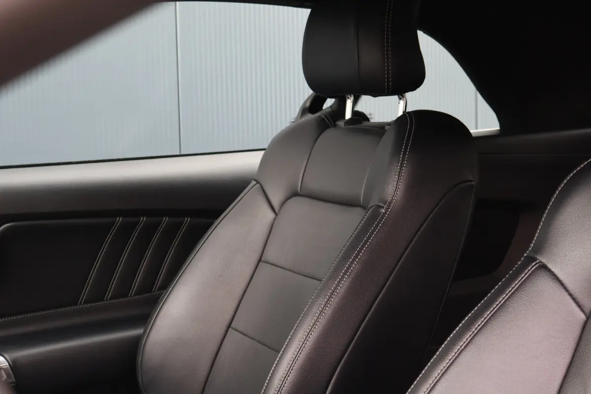 2.3 EcoBoost EU Model | Leer | K&N Intake | MagnaFlow Sportuitlaat | Stoelverwarming / ventilatie | Camera | Keyless