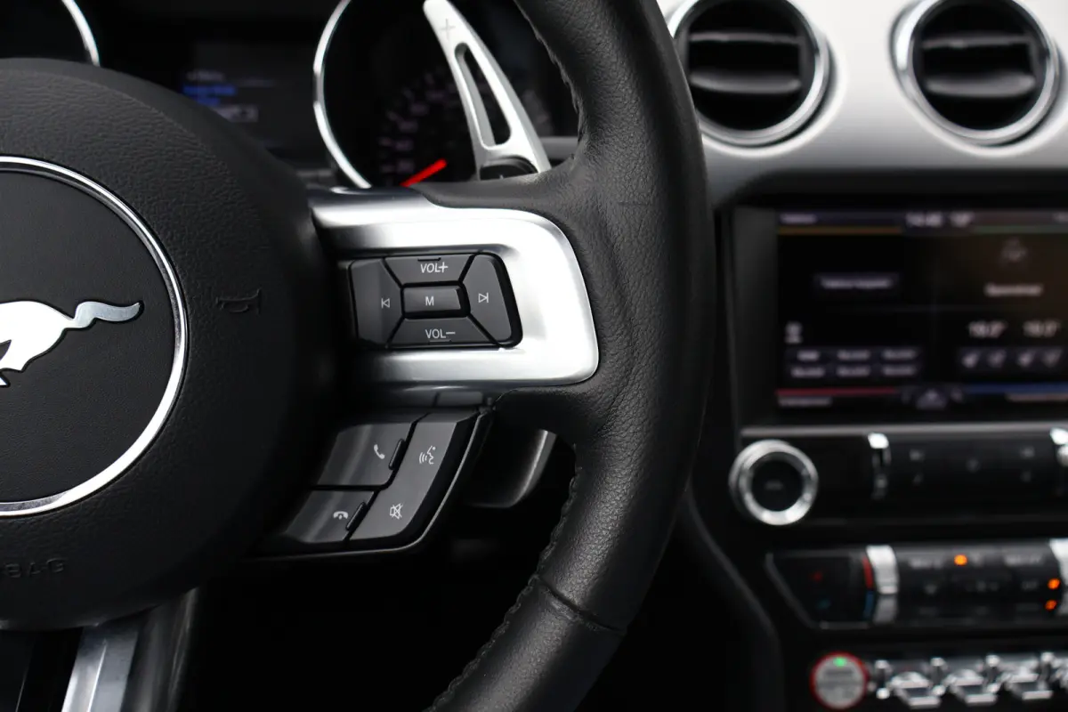 2.3 EcoBoost EU Model | Leer | K&N Intake | MagnaFlow Sportuitlaat | Stoelverwarming / ventilatie | Camera | Keyless