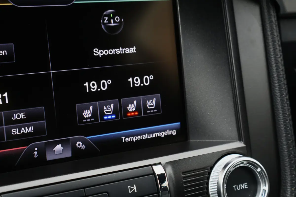 2.3 EcoBoost EU Model | Leer | K&N Intake | MagnaFlow Sportuitlaat | Stoelverwarming / ventilatie | Camera | Keyless
