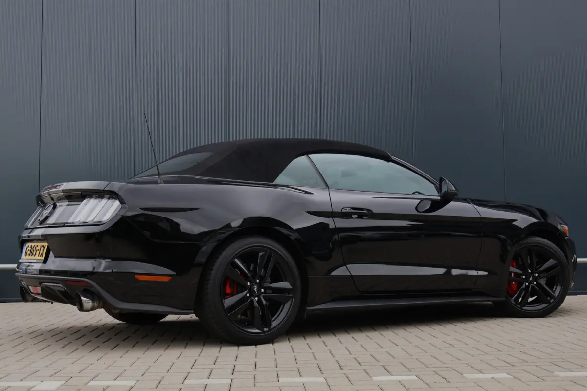 2.3 EcoBoost EU Model | Leer | K&N Intake | MagnaFlow Sportuitlaat | Stoelverwarming / ventilatie | Camera | Keyless