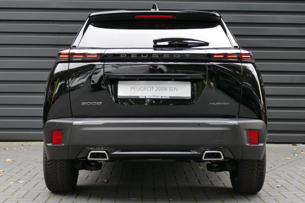 GT | Active Safety Brake met camera en radar (automatisch noodremsysteem) met Distance Alert (waarschuwing dreigende aanrijding) | Advanced Active Safety Brake met camera en radar | Climate 