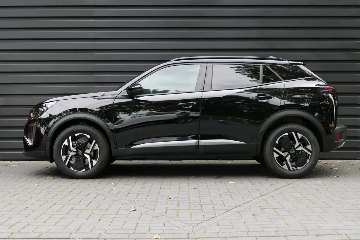 GT | Active Safety Brake met camera en radar (automatisch noodremsysteem) met Distance Alert (waarschuwing dreigende aanrijding) | Advanced Active Safety Brake met camera en radar | Climate 