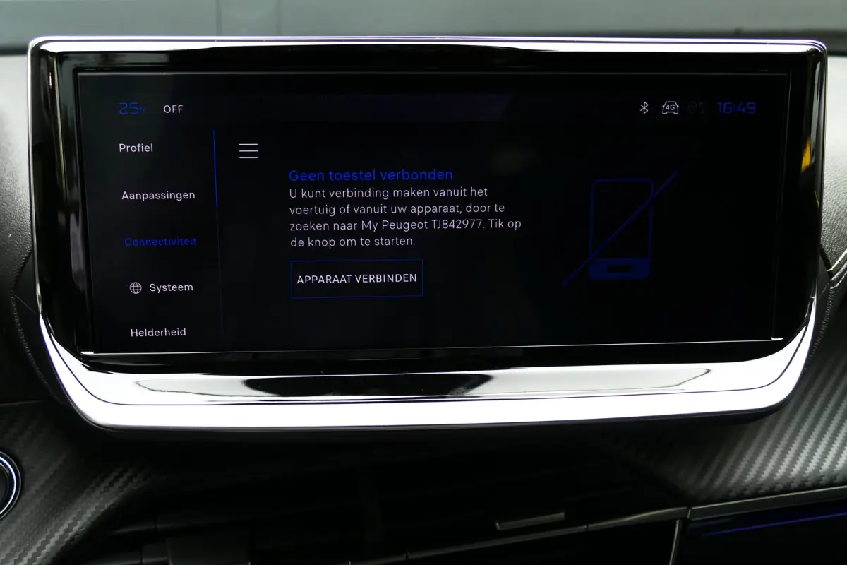 GT | Active Safety Brake met camera en radar (automatisch noodremsysteem) met Distance Alert (waarschuwing dreigende aanrijding) | Advanced Active Safety Brake met camera en radar | Climate 