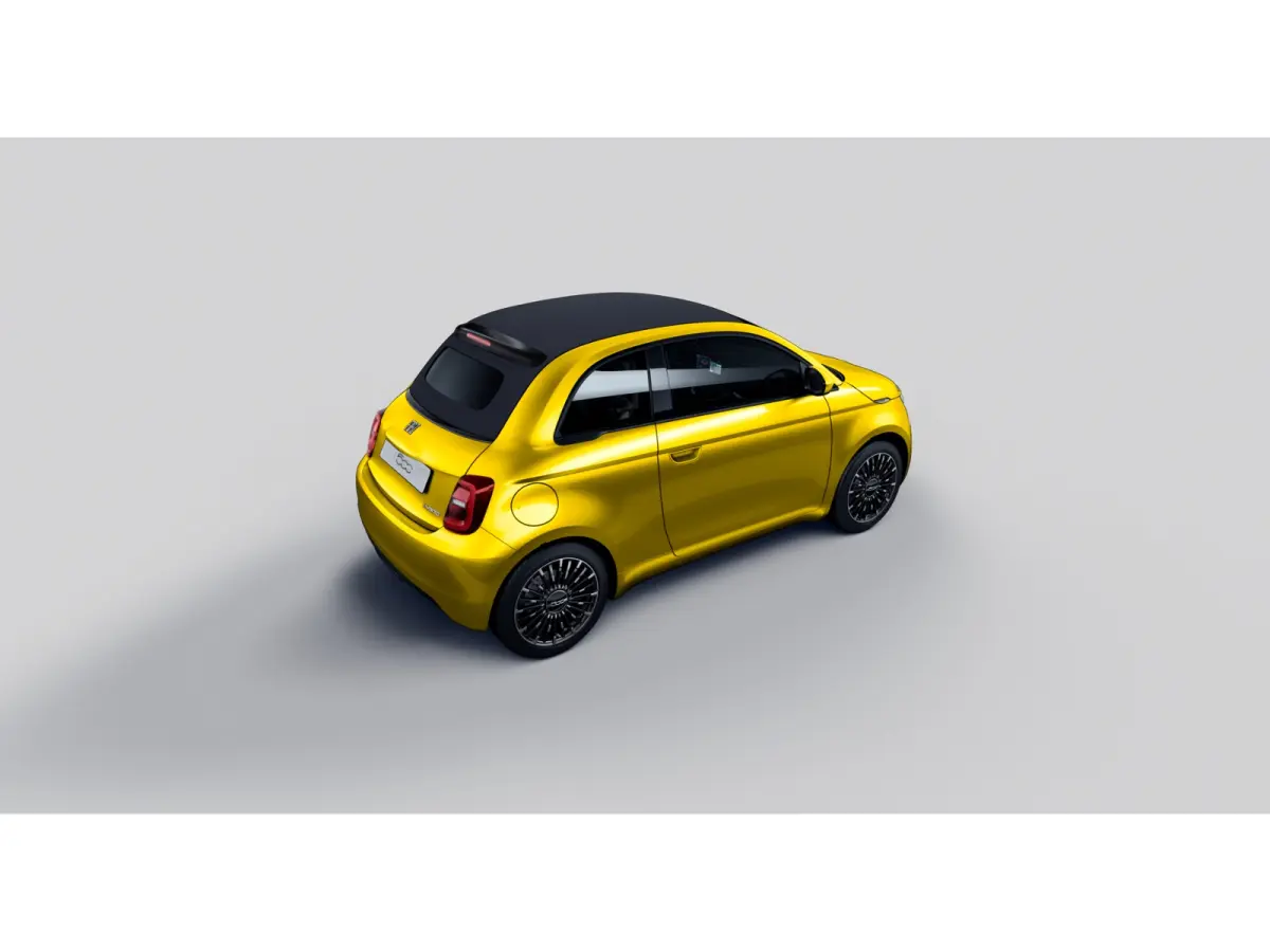 ICON | 10,25" touchscreen radio met Bluetooth, DAB & USB | Automatische airconditioning | Isofix bevestigingspunten op de achterstoelen