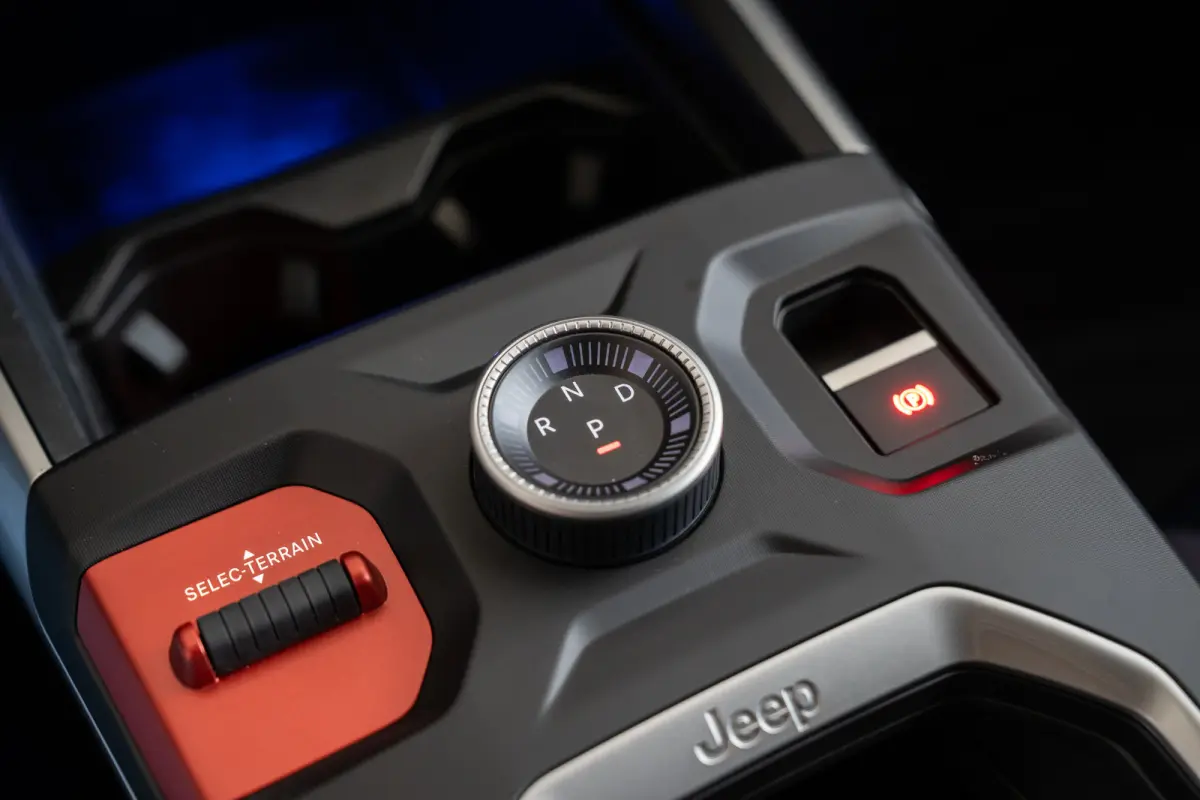 Summit | Privacy Glass