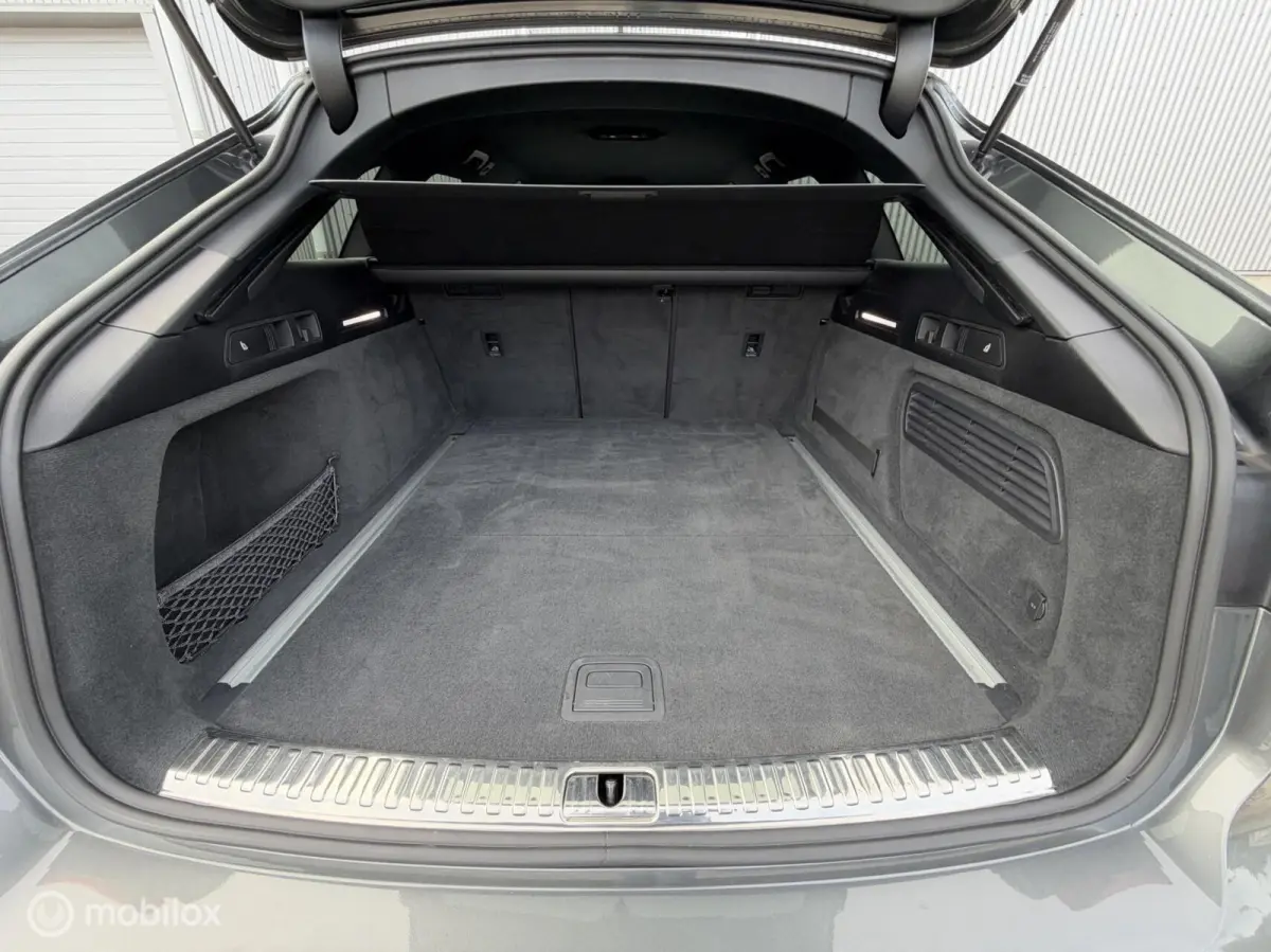 40 TFSI S edition 2022 / S-Line / Matrix / DIGI cockpit / Dealeronderhouden / NL Auto / NAP