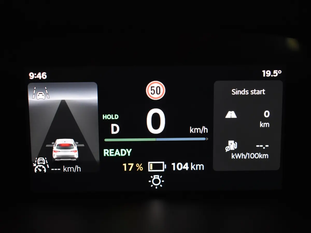 Business Edition | Cruise control met speedlimiter | Driving mode select | LED interieurverlichting inclusief sfeerverlichting