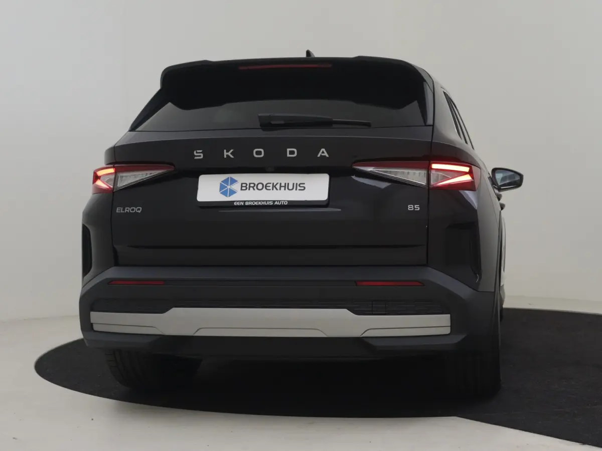 Business Edition | Cruise control met speedlimiter | Driving mode select | LED interieurverlichting inclusief sfeerverlichting