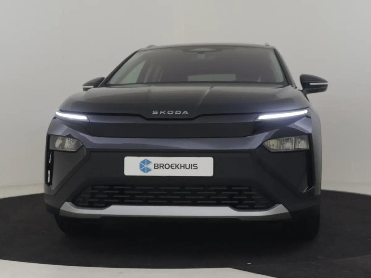 Business Edition | Cruise control met speedlimiter | Driving mode select | LED interieurverlichting inclusief sfeerverlichting