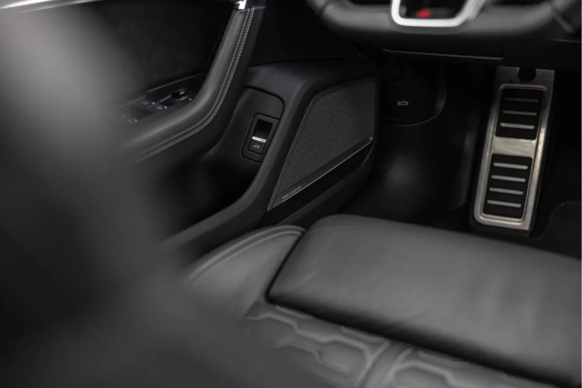 4.0 TFSI 600pk Quattro Pano Keramisch Dynamic + Nachtzicht B&O Advanced